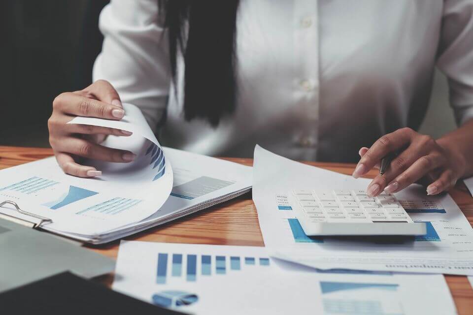 credit myths debunked